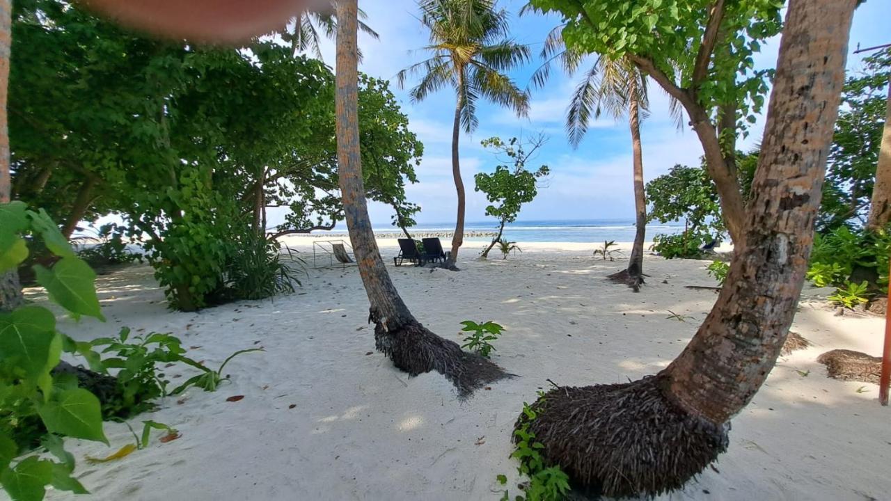 Galaxy Sunrise Sea View Hotel Fulidhoo Exterior photo
