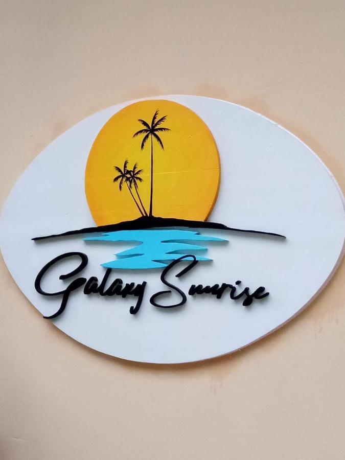 Galaxy Sunrise Sea View Hotel Fulidhoo Exterior photo
